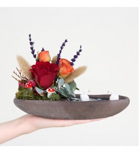 Dekor Saksıda Kırmızı Gül ve Turuncu Güllü Teraryum