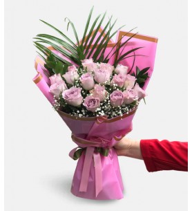 19 Adet Lila Gül Buketi