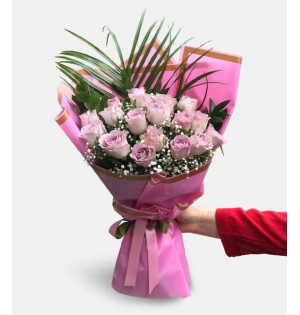 19 Adet Lila Gül Buketi