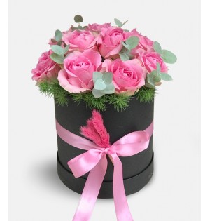 Kutuda Pembe Güller